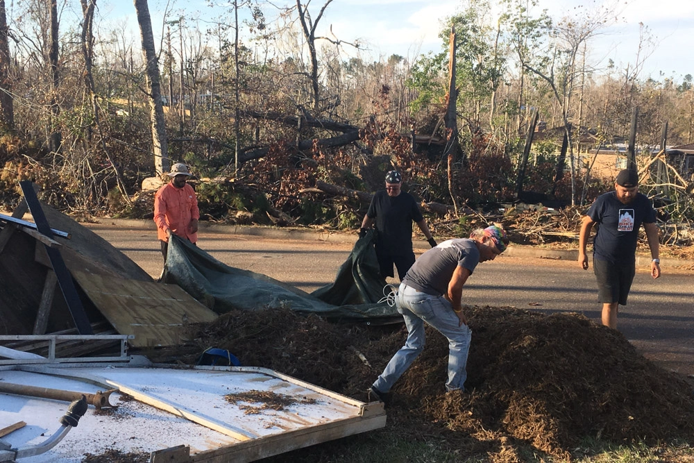 Moving mulch